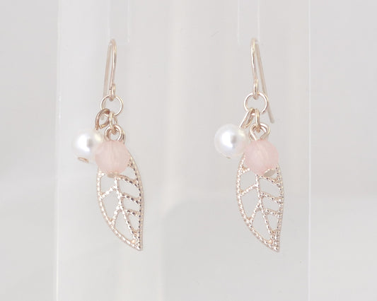 Leaf Dangle Fashion Earrings with Pink and White bead